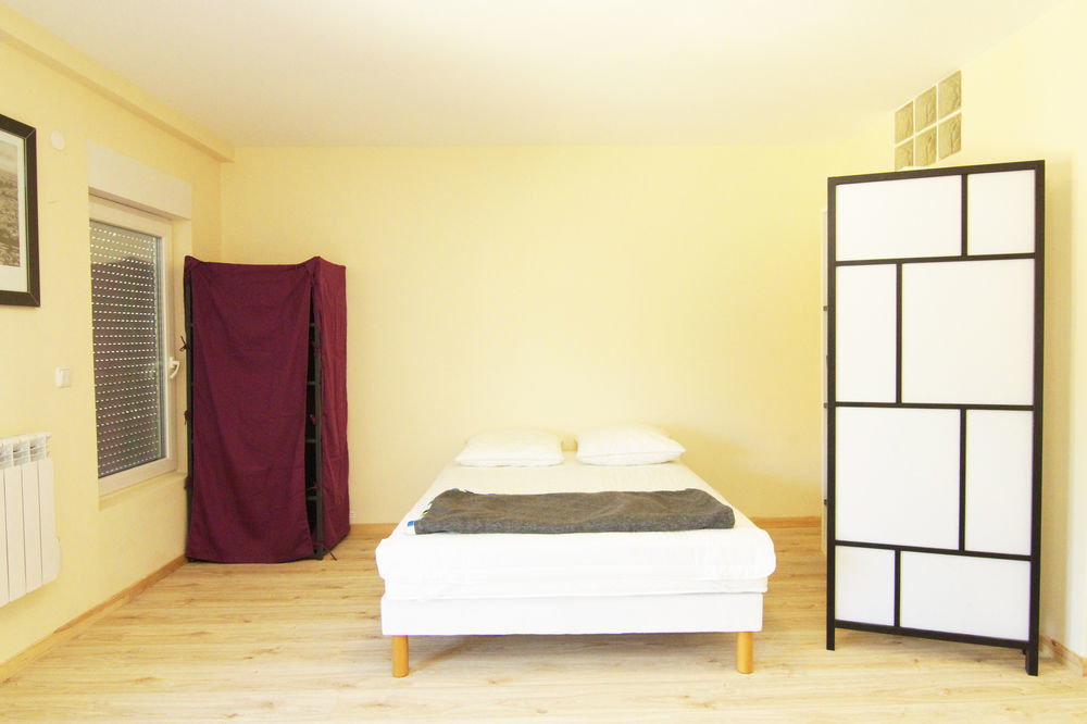 Paris East Side Lodge Пантен Экстерьер фото